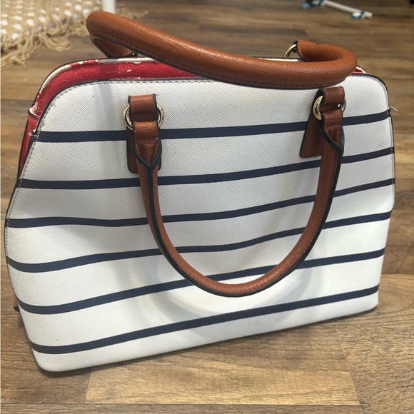 👜 Aldo Striped Satchel Bag – Classic Nautical Style 👜 - Picture 6 of 6